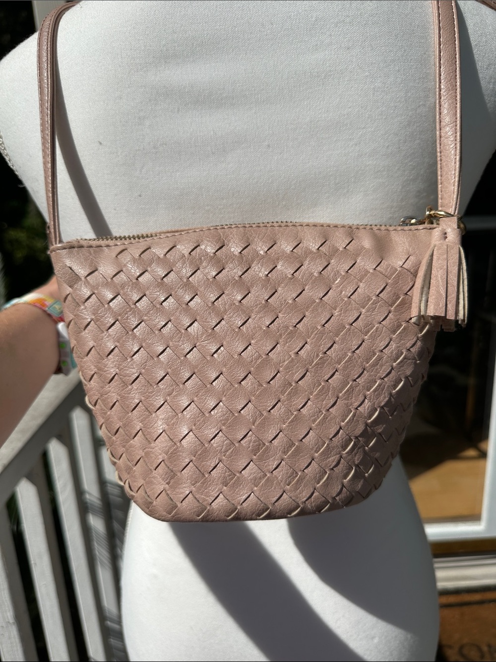 Woven Crossbody Bag in Blush Pink